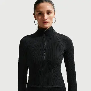 Nike Chill Knit strakke, geribde top met korte rits en lange mouwen voor dames - Zwart