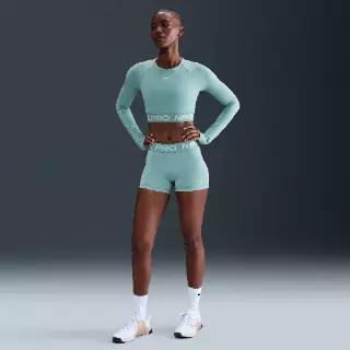 Nike Pro Damesshorts van 7,5 cm - Groen