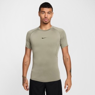 Nike Pro Dri-FIT strakke fitnesstop met korte mouwen voor heren - Groen