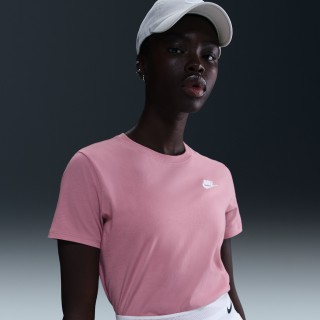 Nike Sportswear Club Essentials T-shirt voor dames - Roze