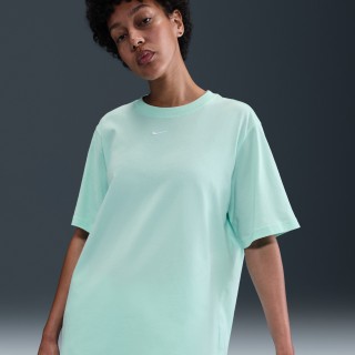 Nike Sportswear Essential T-shirt voor dames - Groen
