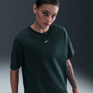 Nike Sportswear Essential T-shirt voor dames - Groen