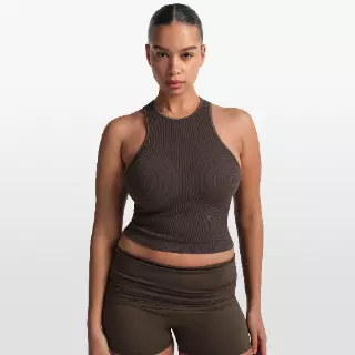 NikeSKIMS Ribbed Seamless racerneck-tanktop - Bruin