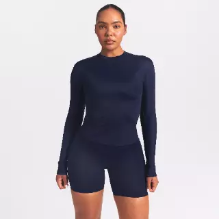 NikeSKIMS Shine top met ronde hals en lange mouwen voor dames - Blauw