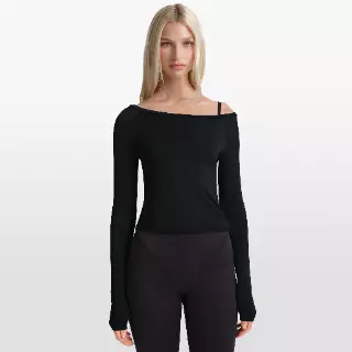 NikeSKIMS Stretch Knit damestop met lange mouwen en blote schouder - Zwart
