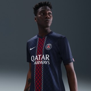 Paris Saint-Germain 2025/26 Stadium Thuis Nike Dri-FIT replicavoetbalshirt voor heren - Blauw