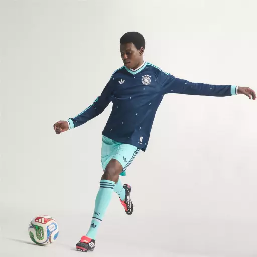 Adidas Duitsland 26 Authentiek Uitshirt met Lange Mouwen