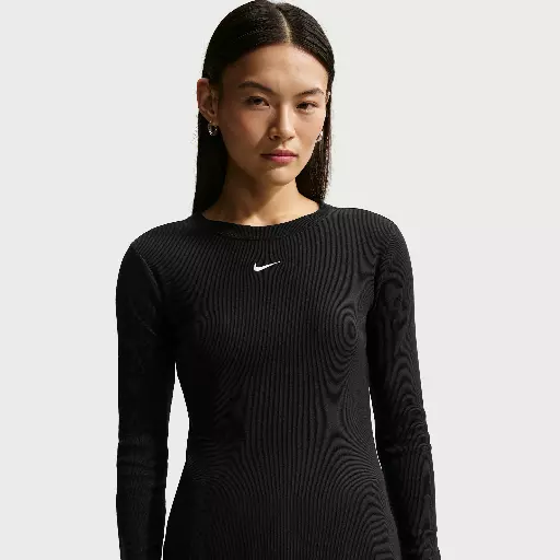 Nike aansluitend geribd T-shirt met lange mouwen voor dames - Zwart