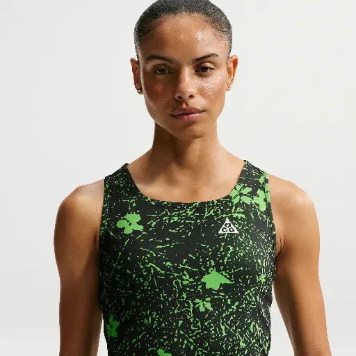 Nike ACG ‘Solar Chase’ Dri-FIT trailrunningshirt voor dames - Groen