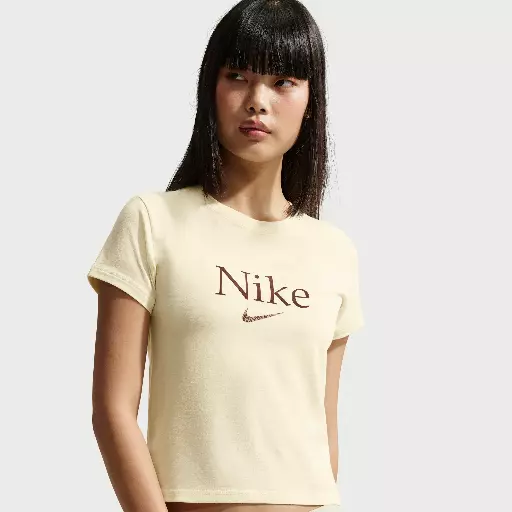 Nike Kort T-shirt voor dames - Wit