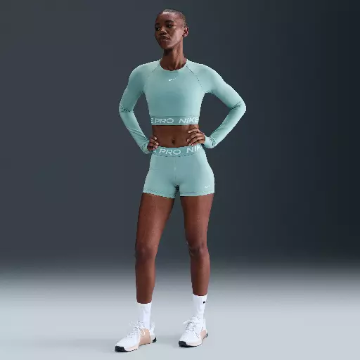 Nike Pro Damesshorts van 7,5 cm - Groen
