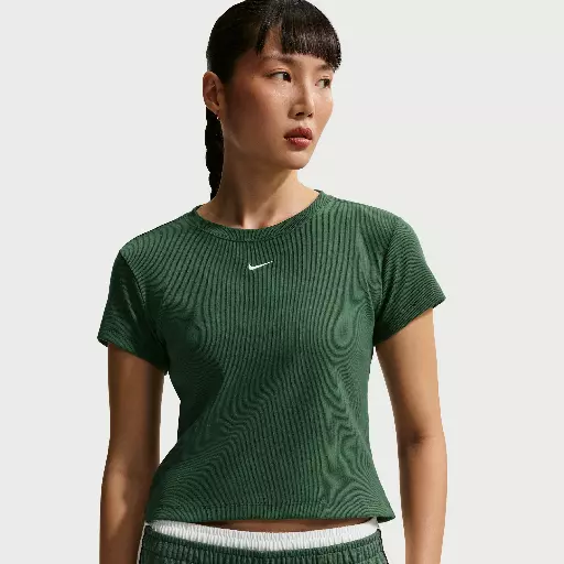 Nike strak kort T-shirt met ribbels voor dames - Groen