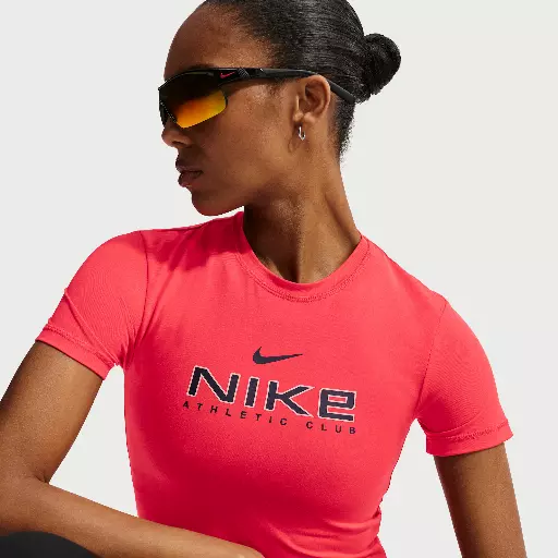 Nike T-shirt met korte mouwen voor dames - Rood