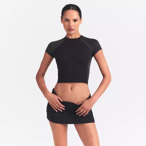 NikeSKIMS Matte Shine Mix croptop met korte mouwen voor dames - Zwart