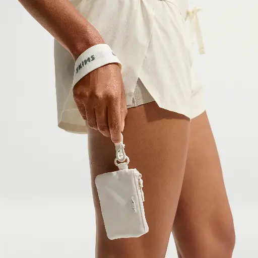 NikeSKIMS tasje met klem - Wit
