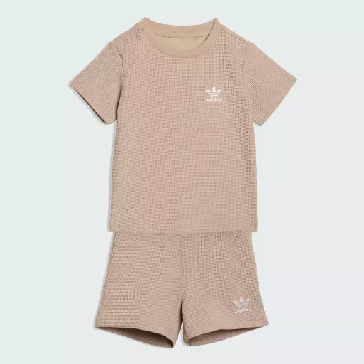 Adidas REGULAR WAFFLE SHORT T-SHIRT SET